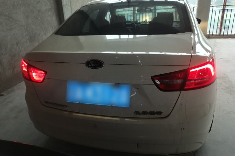 Used Ford Escort 2017 Revised Version 1.5L Manual Comfort Edition
