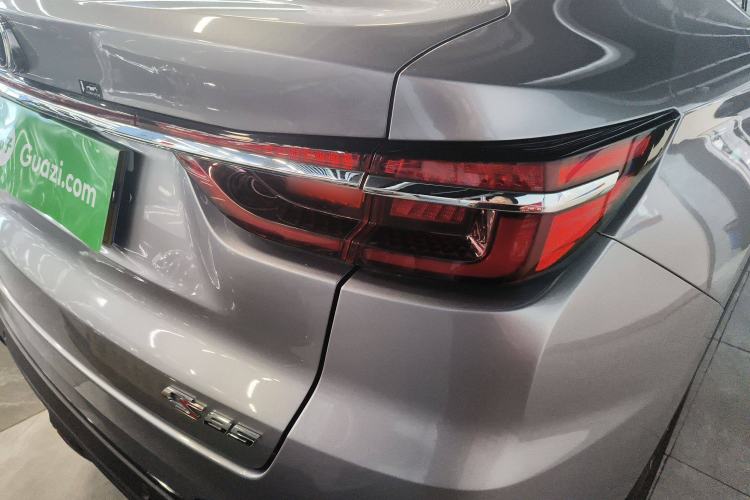 Used Changan CS85 COUPE 2023 1.5T DCT Luxury Version