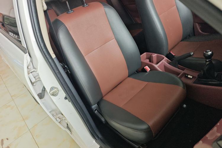 Used BYD F3 2012 Energy-Saving Edition 1.5L Manual Comfort Model
