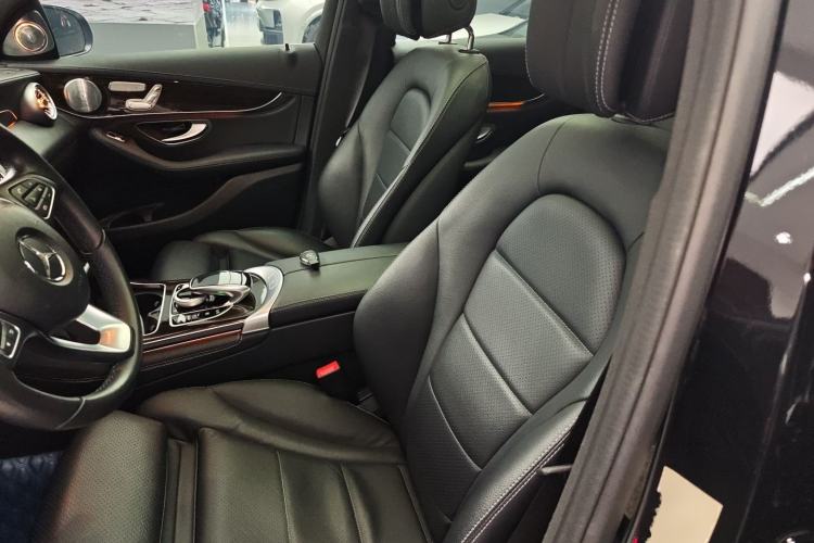 Used Mercedes-Benz GLC 2018 Facelifted GLC 260 4MATIC Dynamic Edition
