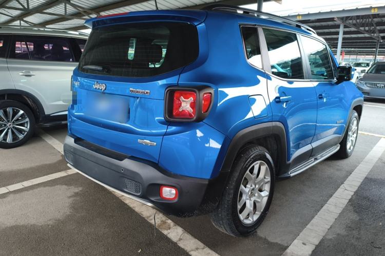 Used  Renegade 2017 180T Automatic High-Energy Version
