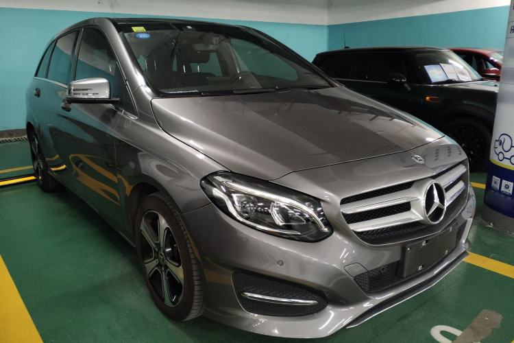 Used Mercedes-Benz B-Class 2019 B 200 Fashion Model