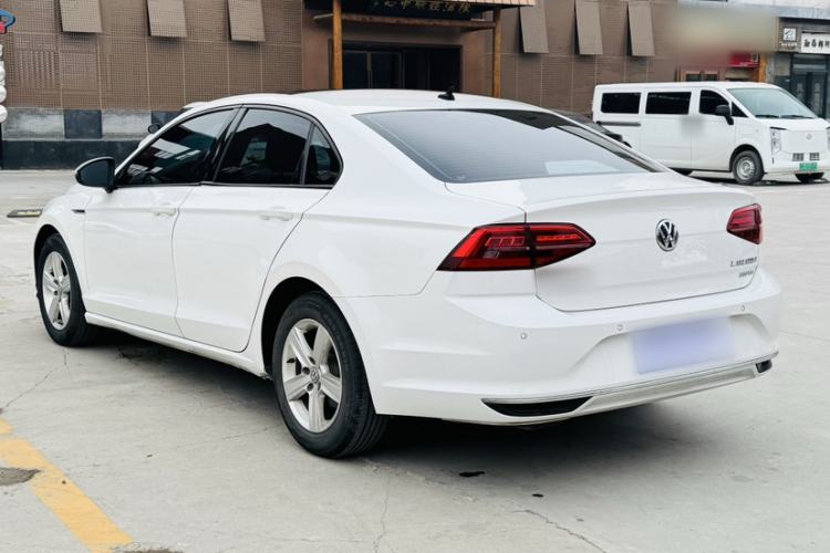 Used Volkswagen Lamando 2019 230TSI DSG Fashion Edition China VI
