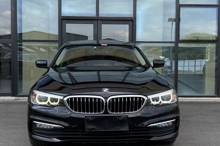 Used BMW 5 Series 2018 528Li Launch Special Edition
