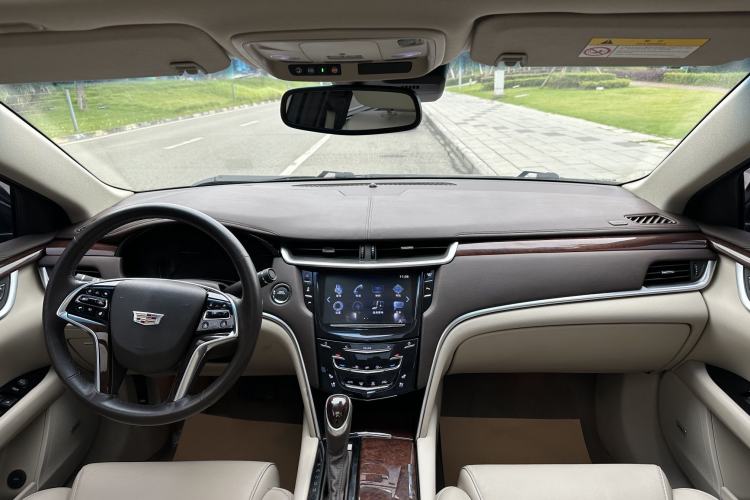 Used Cadillac XTS 2016 28T Luxury Version
