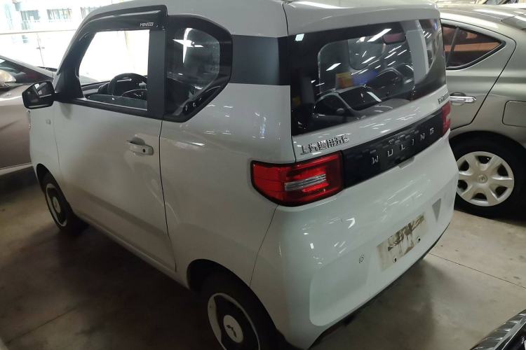 Used Wuling Hongguang MINIEV 2022 Easy Version Lithium-NMC
