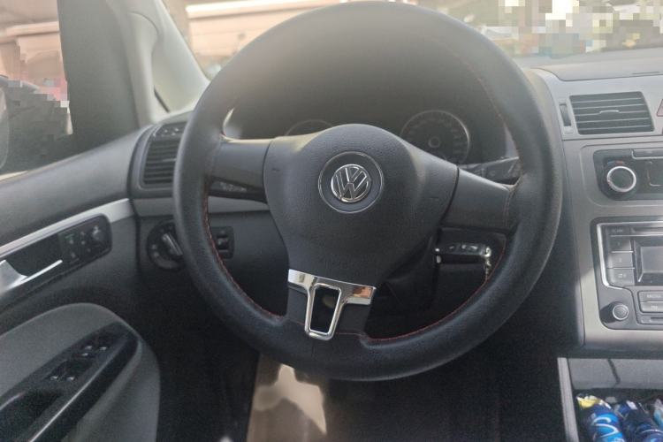 Used Volkswagen Touran 2013 1.4T Manual Fashion Edition 5 Seats
