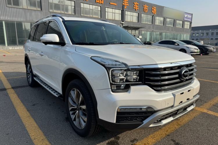 Used GAC Trumpchi GS8 2017 320T Two-Wheel Drive Luxury Smart Connectivity Version (7 Seats)
