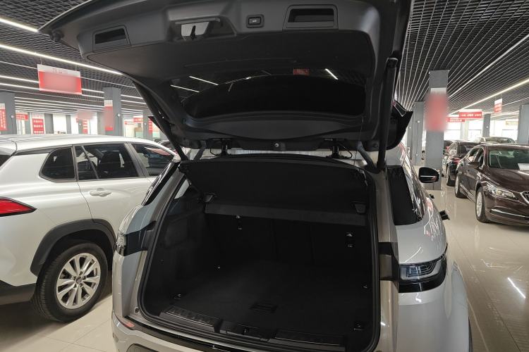 Used Land Rover Range Rover Evoque 2022 Facelifted Aurora L 249 PS R-Dynamic Luxury Edition