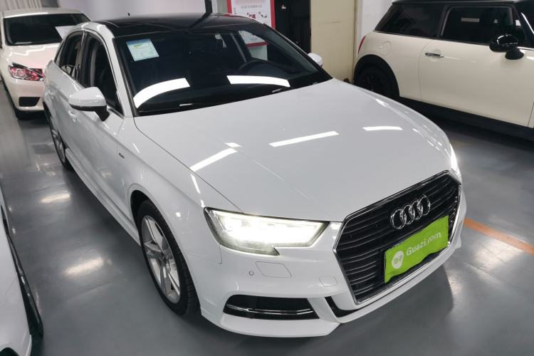 Used Audi A3 2019 Limousine 35 TFSI Fashion Edition China V standard
