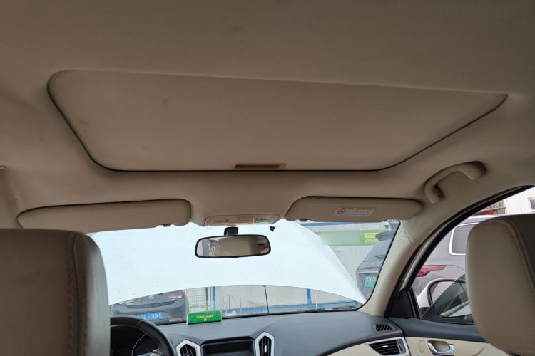 Used Chery Arrizo 7 2015 1.6L CVT ZhiShang Edition
