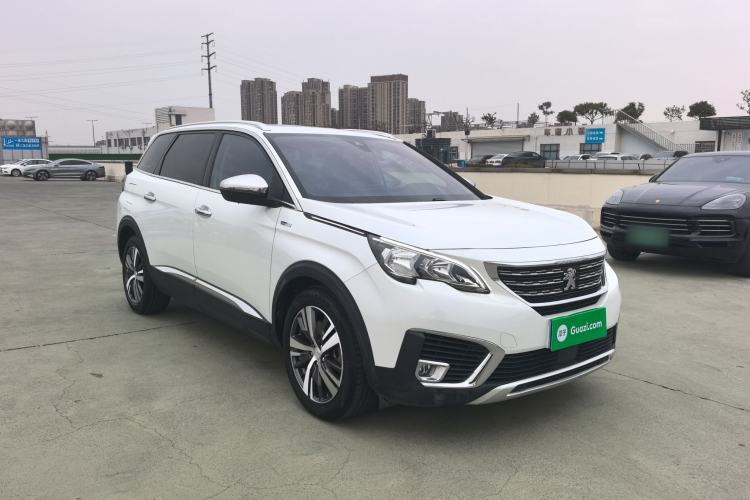 Used Peugeot 5008 2017 380THP 7-Seater Boundary-Free Edition
