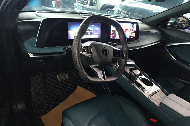 Used MG 7 2023 2.0T Automatic Hunter Luxury Edition