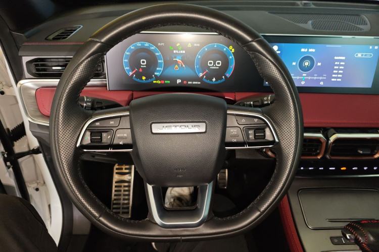 Used JETOUR X70 PLUS 2022 1.5T DCT Luxury Edition 5 Seats
