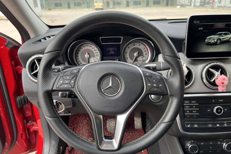 Used Mercedes-Benz GLA 2016 GLA 220 4MATIC Fashion Edition
