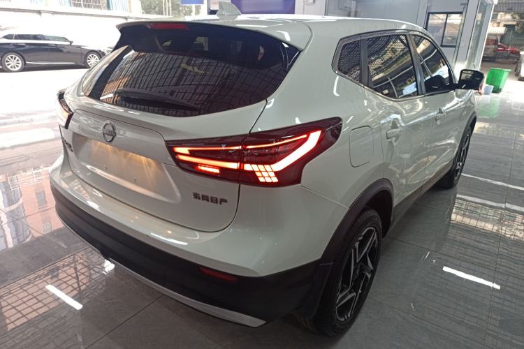 Used Nissan Qashqai 2025 Honor 2.0L CVT XV+ Leading Edition
