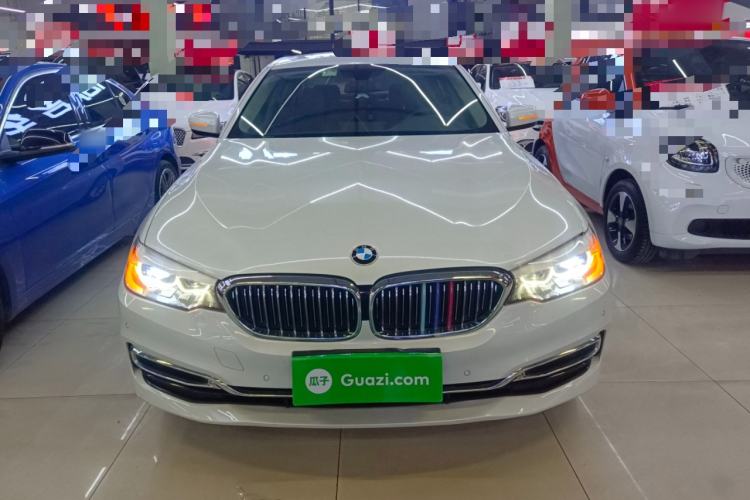 Used BMW 5 Series 2019 Facelifted 525Li Luxury Package
