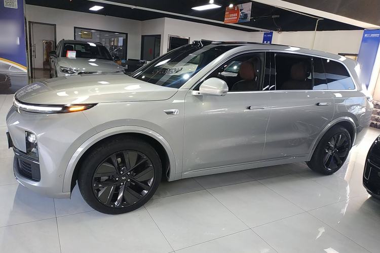 Used Li Auto L9 2022 Max model
