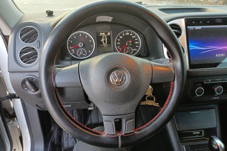 Used Volkswagen Tiguan 2016 280TSI Automatic Two-Wheel-Drive Silk Road Style Edition