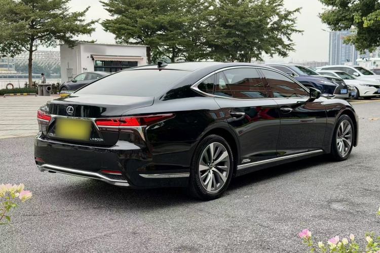 Used Lexus LS 2020 500h Excellence Edition China VI standard