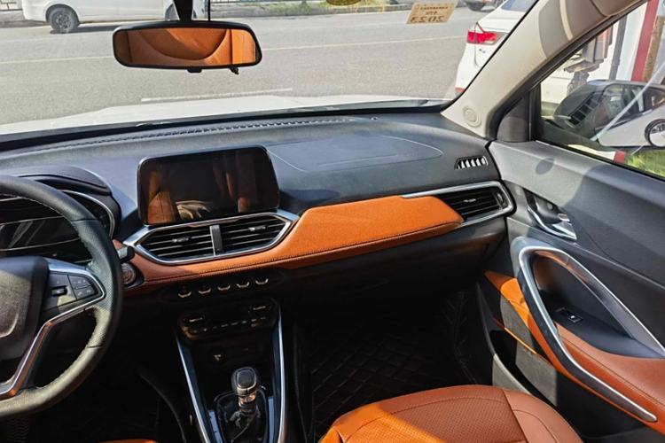 Used Baojun 510 2017 1.5L Manual Luxury Model
