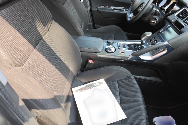 Used Peugeot 3008 2016 1.6THP Automatic Classic Edition