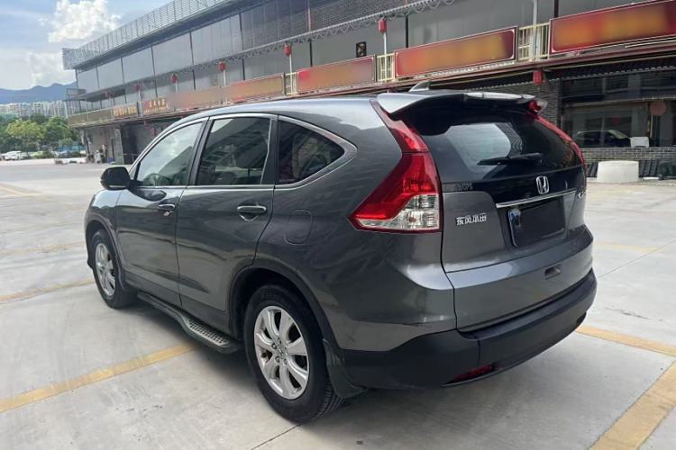 Used Honda CR-V 2012 2.0L two-wheel drive urban version

