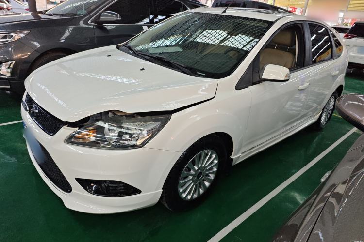 Used Ford Focus 2013 Hatchback Classic 1.8L Automatic Fashion Edition
