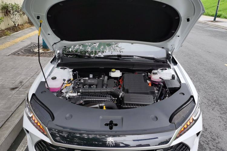 Used BYD Qin PLUS 2025 DM-i Smart Drive 55KM Leading Model