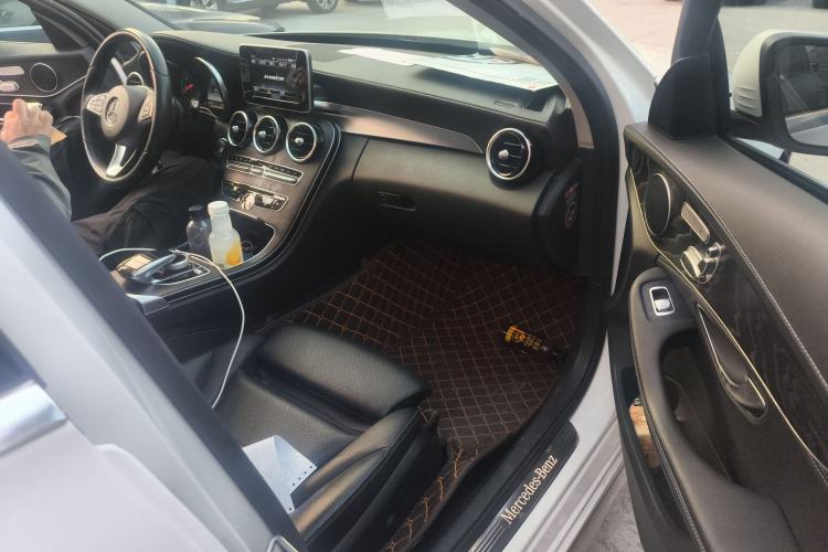 Used Mercedes-Benz C-Class 2017 Facelift C 200 L Sport Edition
