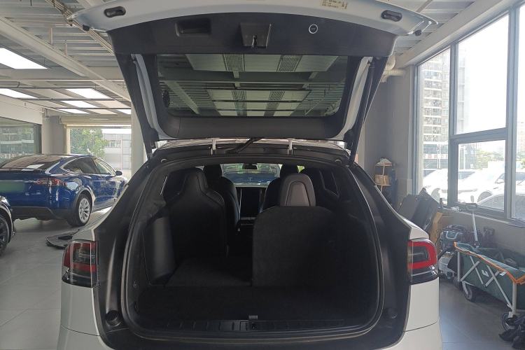 Used Tesla Model X 2019 Long-Range Version
