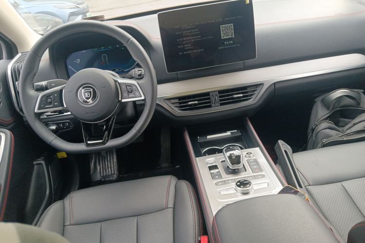 Used BYD Tang New Energy 2018 DM 2.0T All-Wheel Drive Smart Connectivity Luxury Model 7 Seats China V Emission Standard
