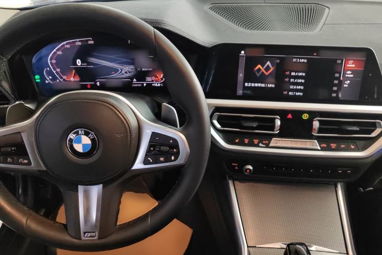 Used BMW 3 Series 2020 325i M Sport Night Edition package
