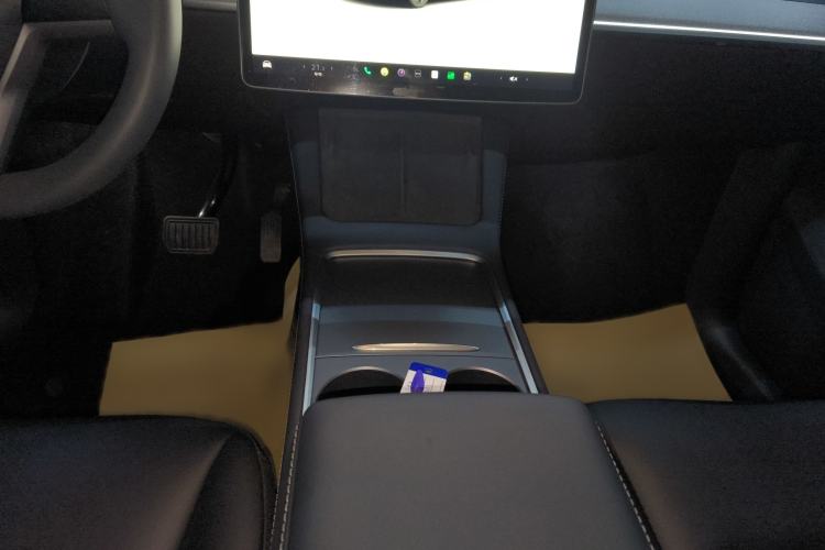 Used Tesla Model Y 2024 Rear-Wheel-Drive Version
