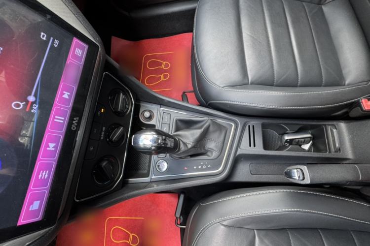 Used Volkswagen Lavida 2017 1.6L Automatic Comfort Edition
