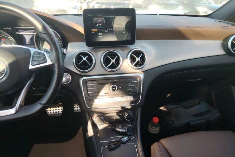 Used Mercedes-Benz CLA 2016 Facelifted CLA 260 4MATIC
