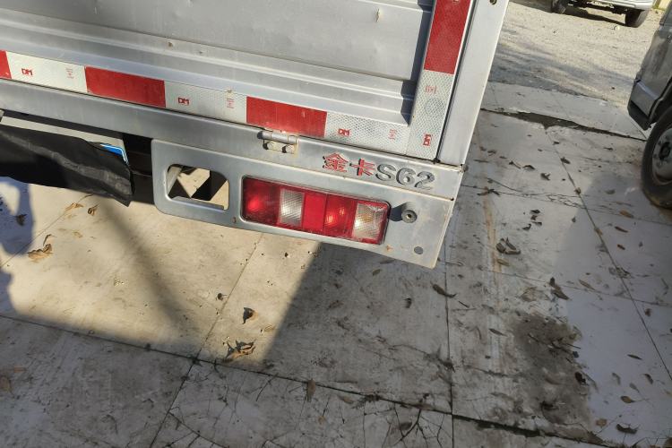 Used Jinbei Gold Card S6 2023 1.6L Manual Double-Cab Standard Version with 3.0-Meter Cargo Bed SWD16MS