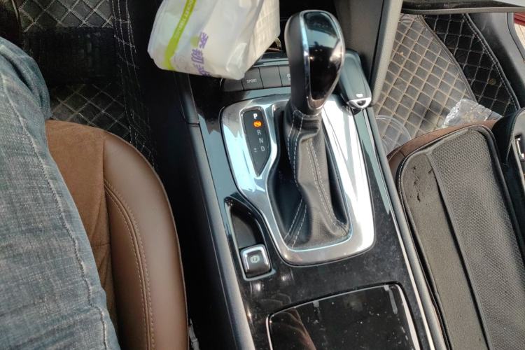 Used Buick Regal 2017 20T Luxury Model
