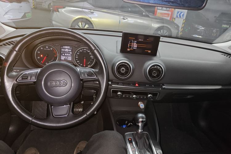 Used Audi A3 2014 Sportback 35 TFSI Automatic Comfort Model
