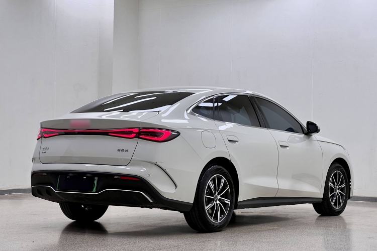 Used BYD Seal 06 New Energy 2024 DM-i 80KM Prestige Model
