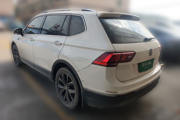Used Volkswagen Tiguan L 2020 330TSI Automatic Two-Wheel Drive Smart Luxury Edition China VI Standard