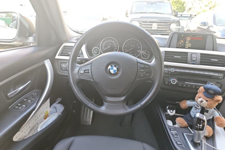 Used BMW 3 Series 2015 320Li Fashion Model