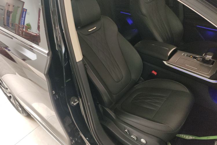 Used Hongqi HS7 PHEV 2024 2.0T PHEV Four-Wheel Drive Flagship Edition 6 Seats
