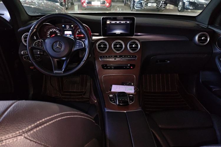 Used Mercedes-Benz GLC 2017 GLC 300 4MATIC Sport Edition