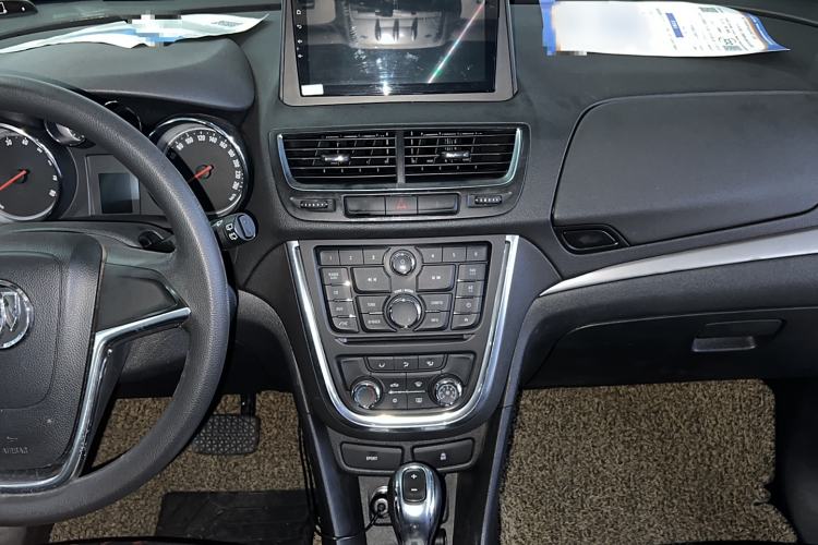 Used Buick Encore 2015 1.4T Automatic Two-Wheel Drive Urban Elite Version
