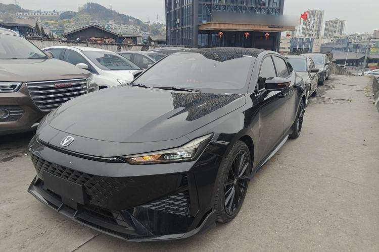 Used Changan UNI-V 2024 1.5T Prestige Sport Edition