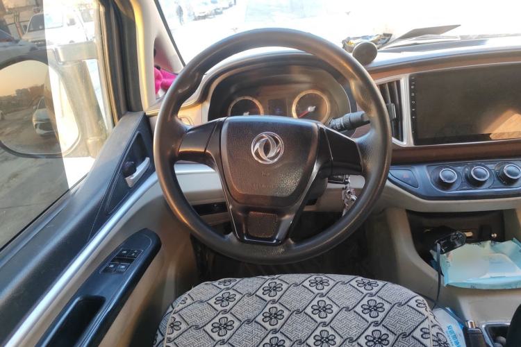 Used FORTHING Lingzhi 2019 Facelifted M5L 1.6L 7-Seater Base Model China VI Standard