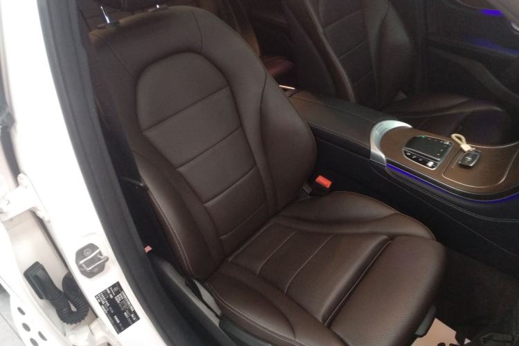 Used Mercedes-Benz GLC 2020 Facelift GLC 300 L 4MATIC Dynamic Edition
