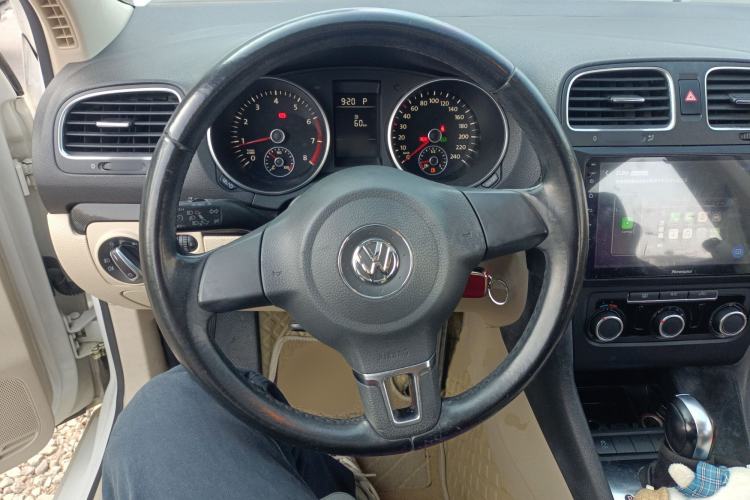 Used Volkswagen Golf 2012 1.6L Automatic Comfort Model
