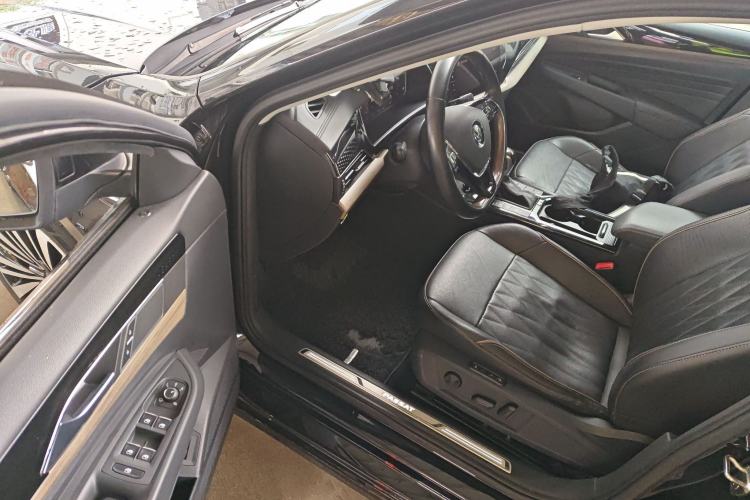 Used Volkswagen Passat 2019 330TSI Prestige Edition China VI Standard
